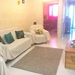 아파트 Bright And Airy Flat In Marsalforn, Gozo 마살폰