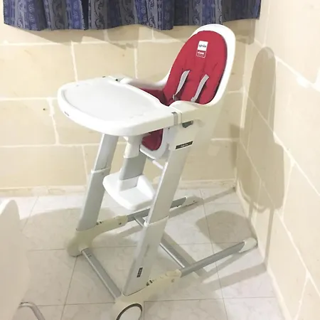 Bright And Airy Flat In Marsalforn, Gozo Marsalforn