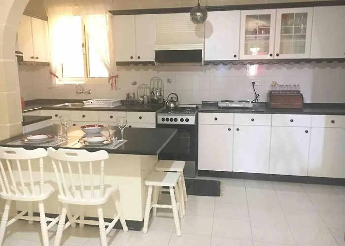 Daire Bright And Airy Flat In Marsalforn, Gozo Marsalforn